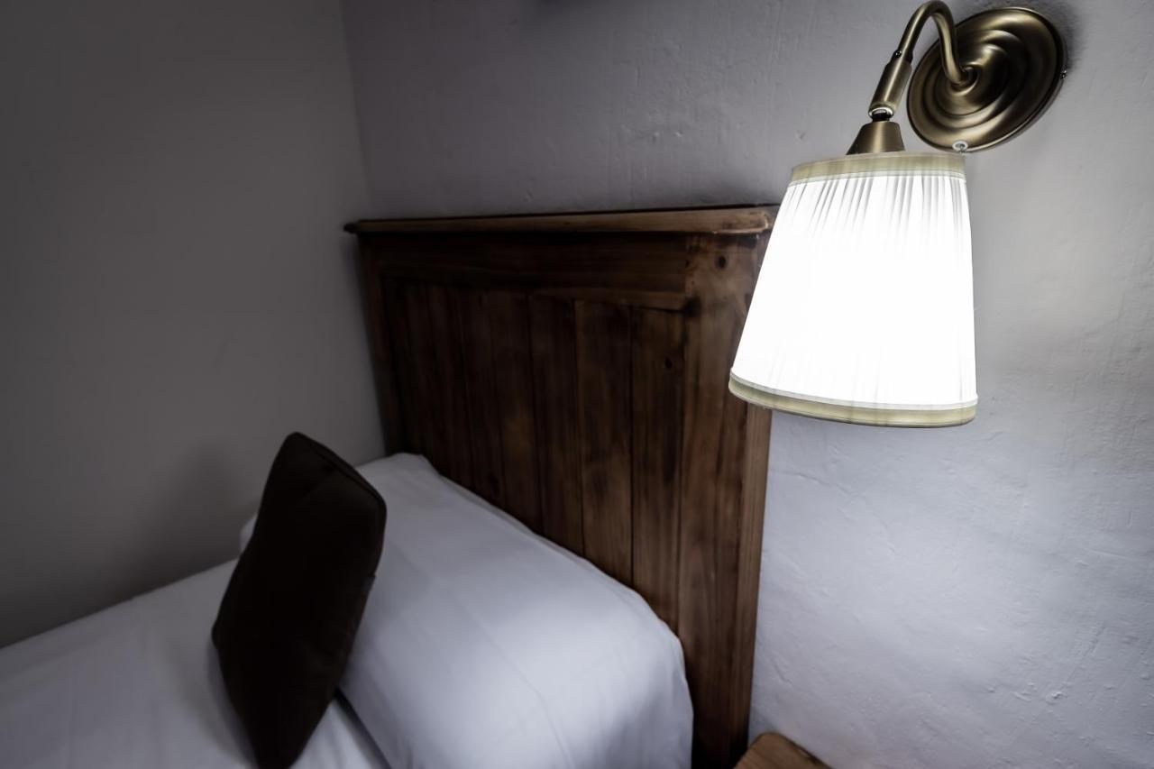 Posada Pena Pintada By Vivere Stays Cercedilla Kültér fotó