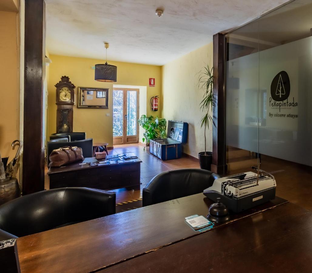 Posada Pena Pintada By Vivere Stays Cercedilla Kültér fotó