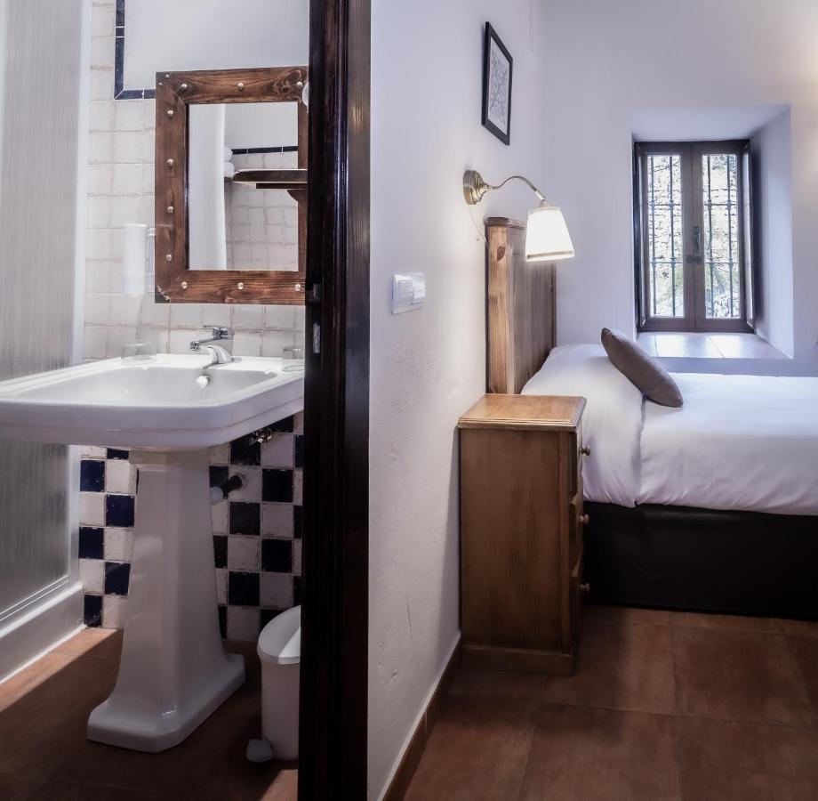 Posada Pena Pintada By Vivere Stays Cercedilla Kültér fotó