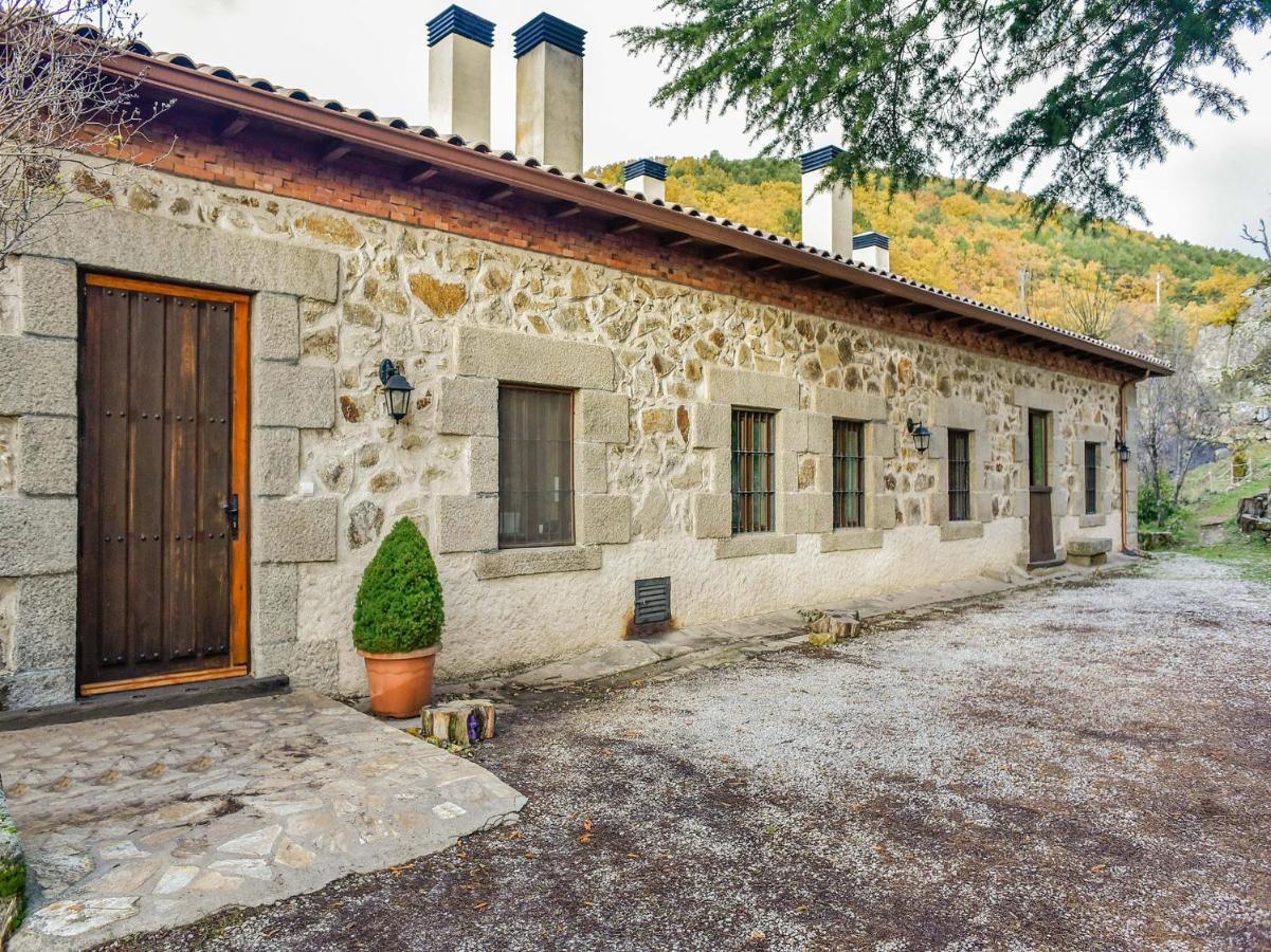 Posada Pena Pintada By Vivere Stays Cercedilla Kültér fotó