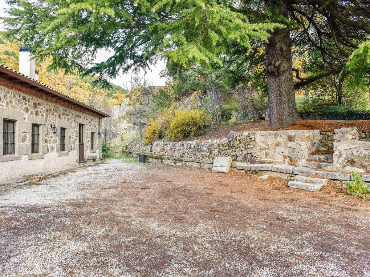 Posada Pena Pintada By Vivere Stays Cercedilla Kültér fotó