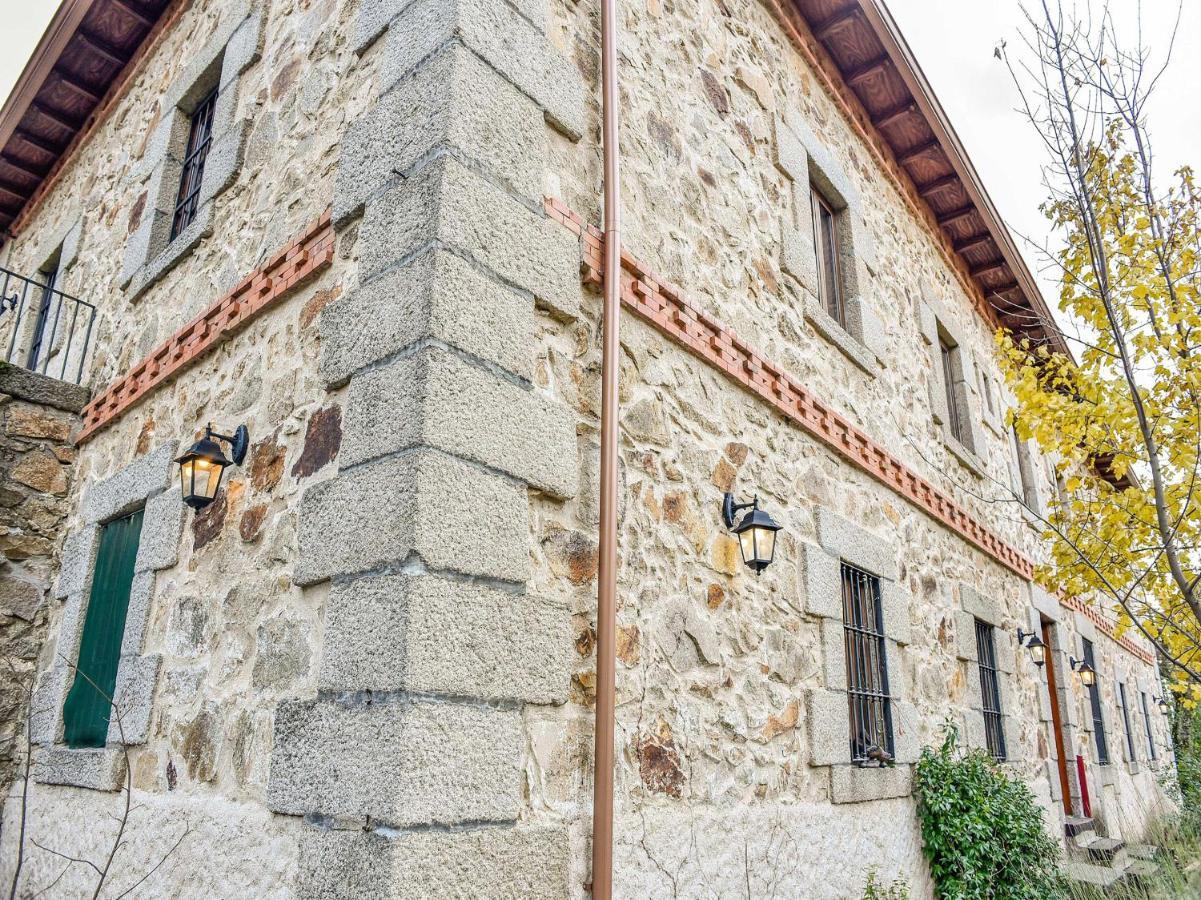 Posada Pena Pintada By Vivere Stays Cercedilla Kültér fotó